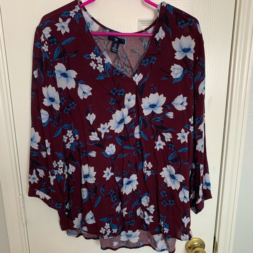 Floral top